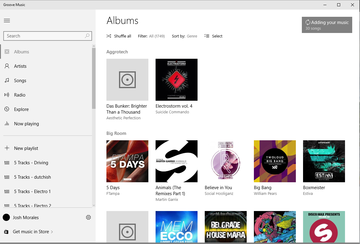Windows-10-SplitView-Groove-Music